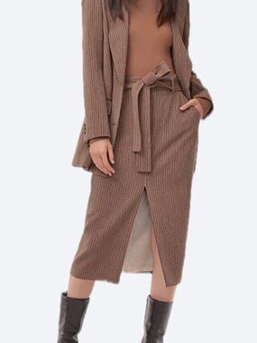 Aritzia Wilfred Jallade Brown Plaid Center Slit Belted Midi Skirt 00